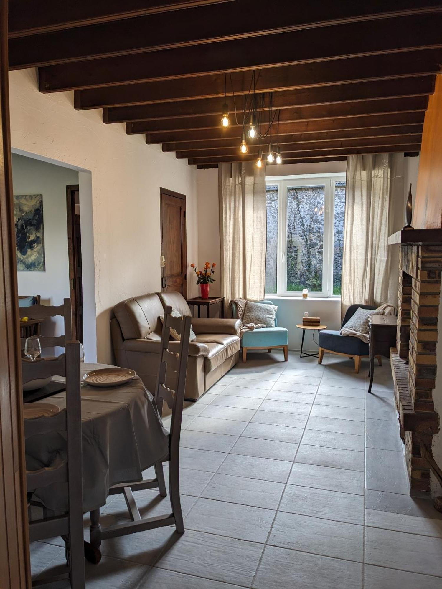 La Maison Du Bas Ferienhaus *
