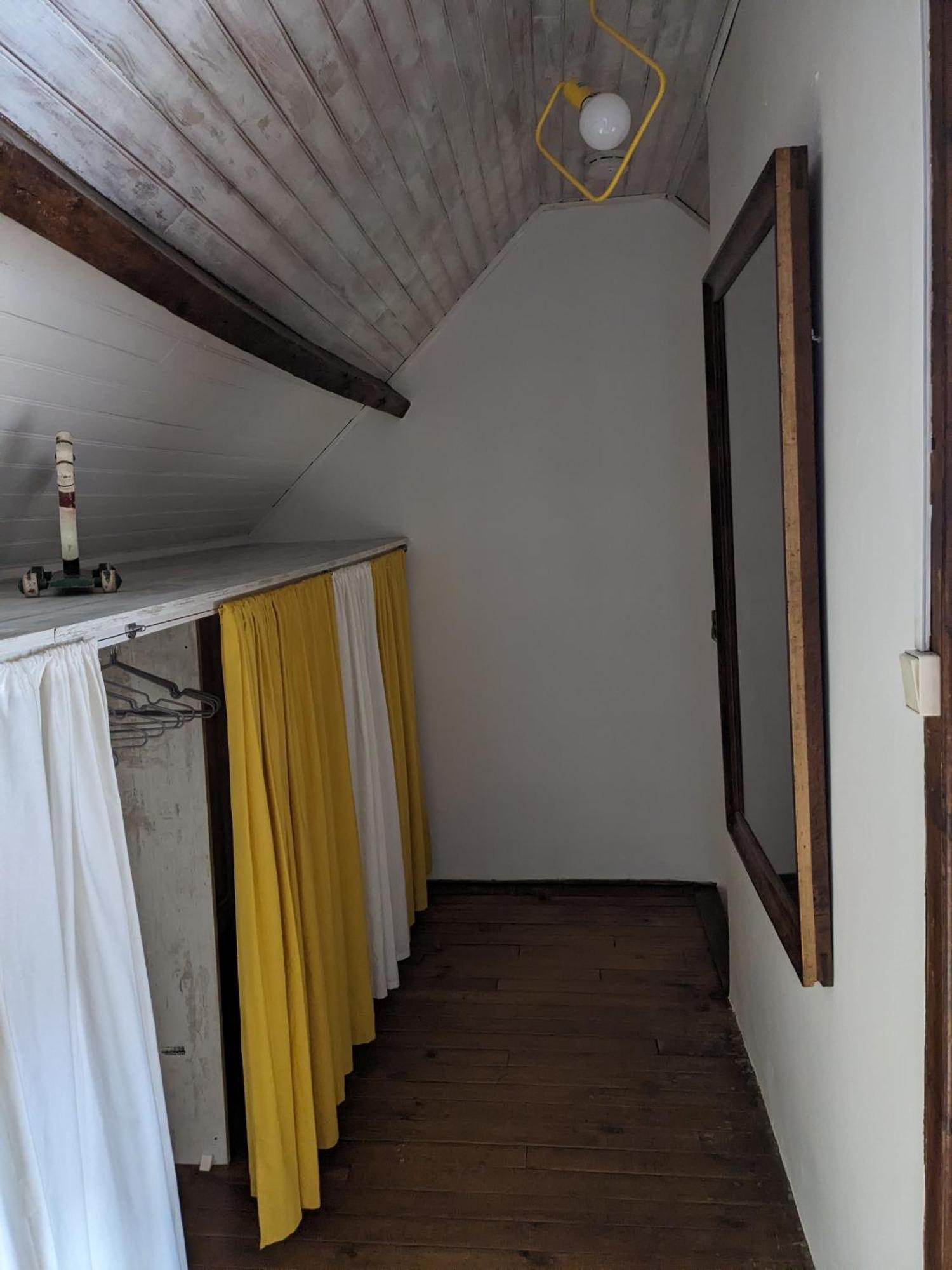 La Maison Du Bas Ferienhaus Crasville (Manche)